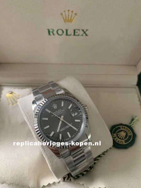 Rolex Datejust 36 mm, 126234 Rhodium Smooth Bezel Oyster Band - Afbeelding 2